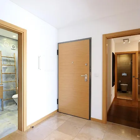 Altido 3-br Flat With Terrace And Rooftop Pool Apartment Nazare